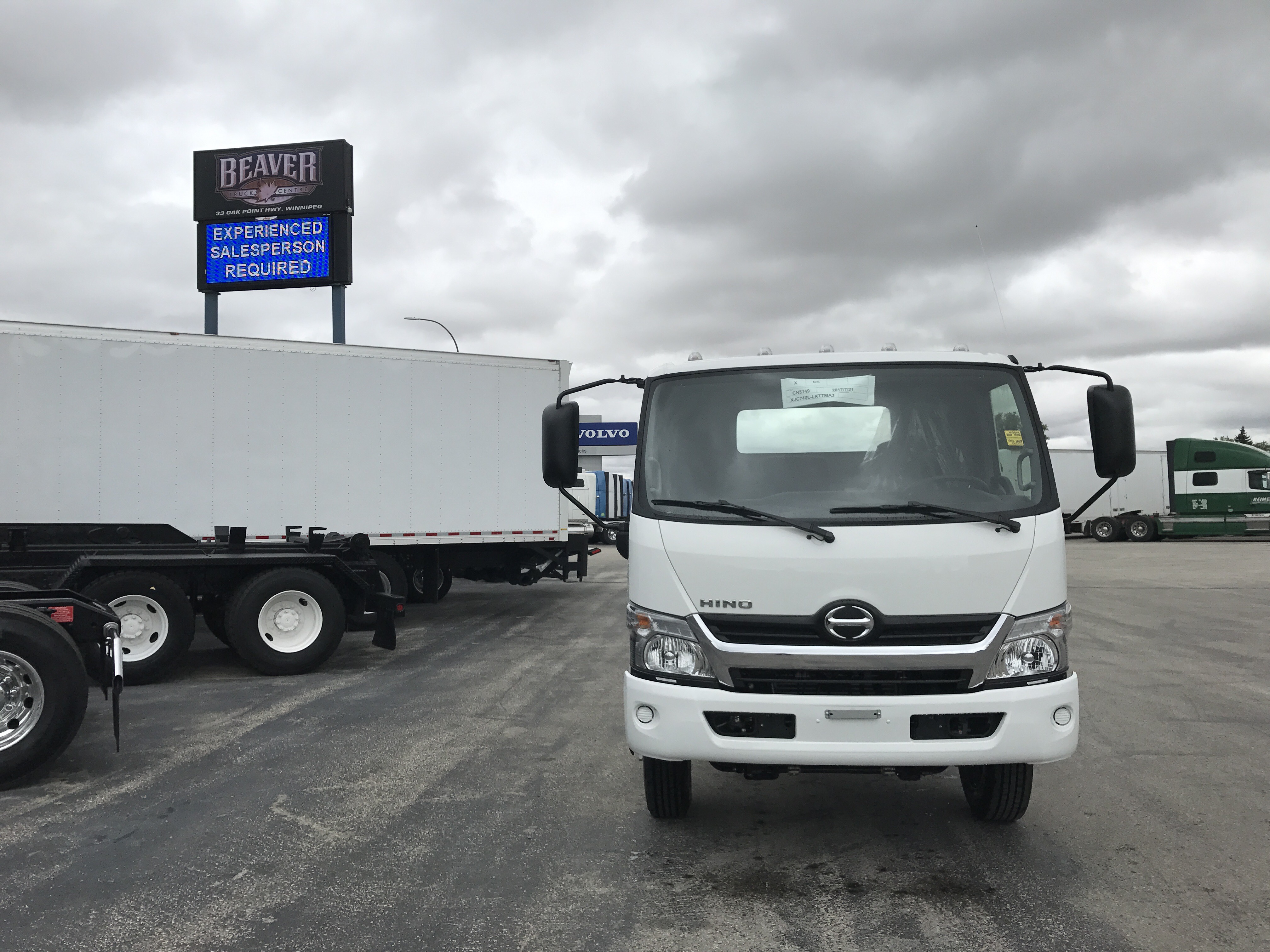 2018 HINO 195 CABOVER (H18014) – Beaver Truck Centre