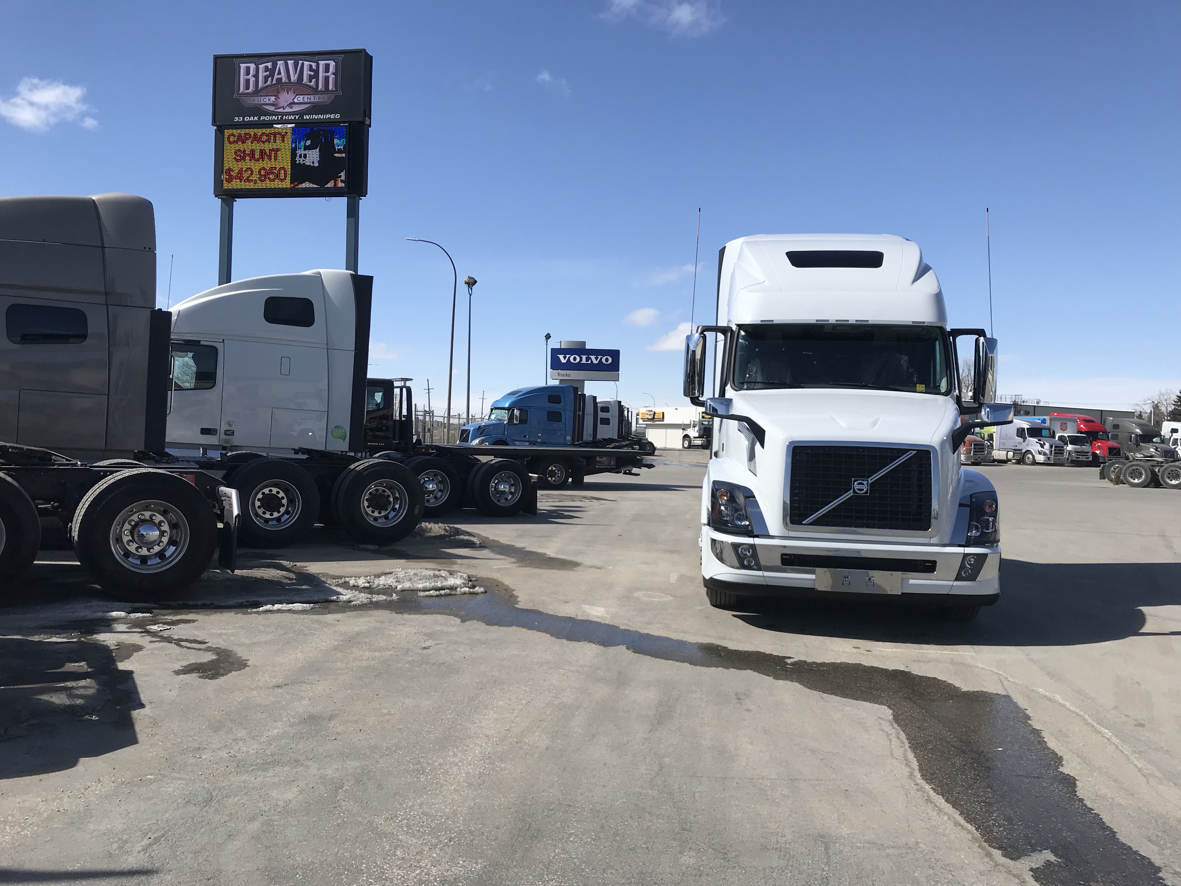 IMG_3044 Beaver Truck Centre