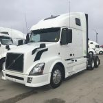 2014 VOLVO VNL64T670 CONVENTIONAL TRUCK WITH SLEEPER (38097-1)