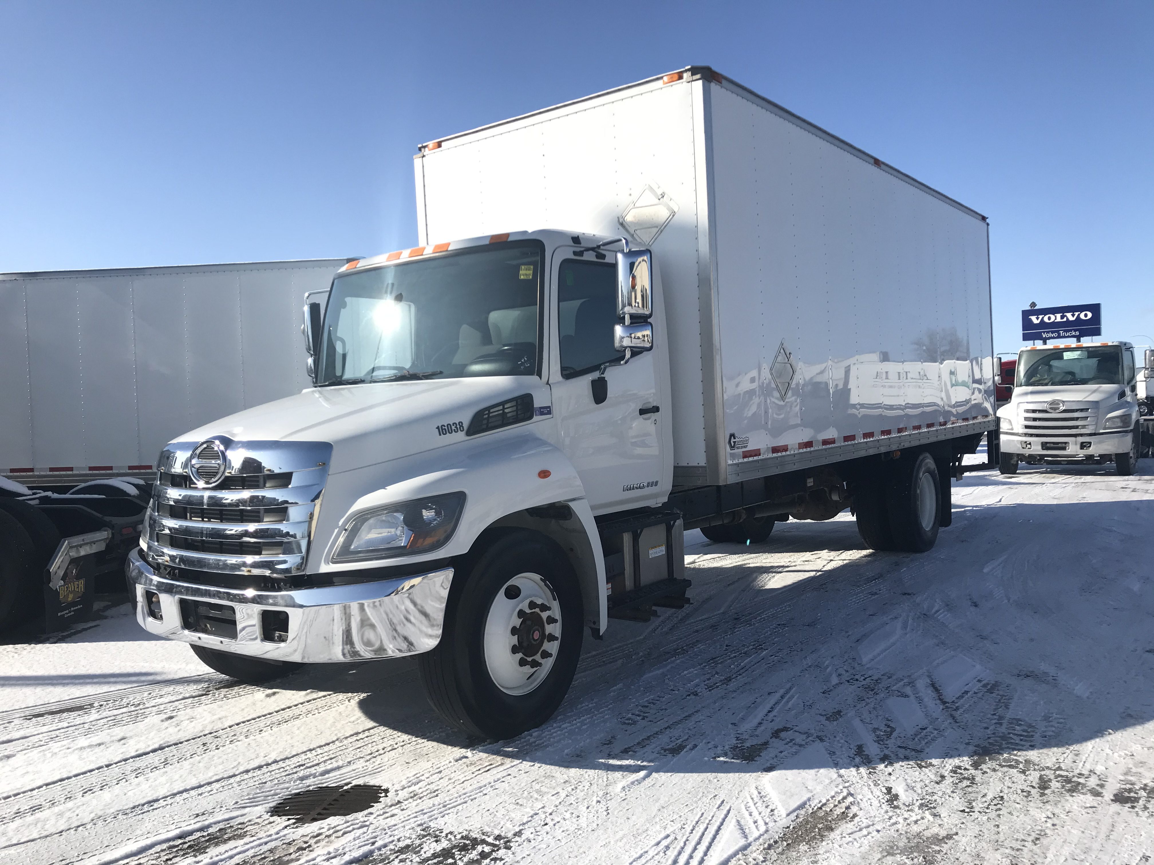 2016 HINO 338D 24 FT DRY VAN WITH POWER TAILGATE (16038L) – Beaver ...